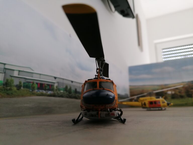Bell 214B-1 McDermott Aviation Photo 3