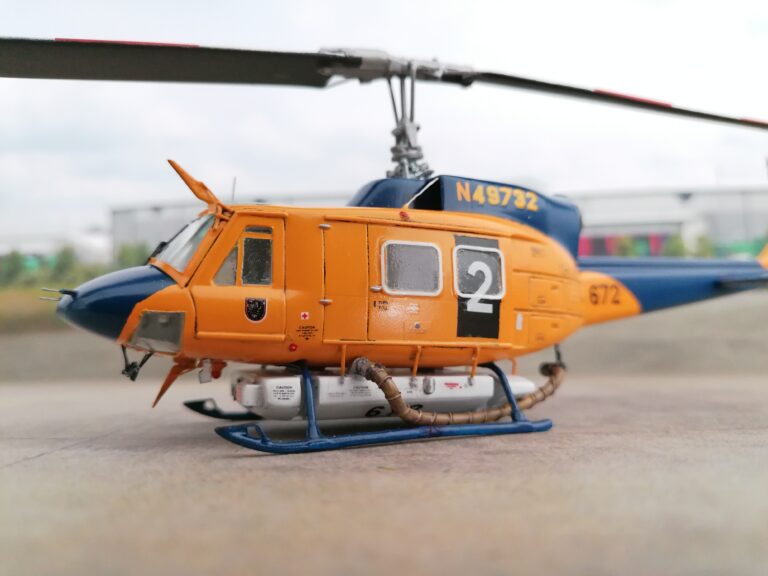 Bell 214B-1 McDermott Aviation Photo 4