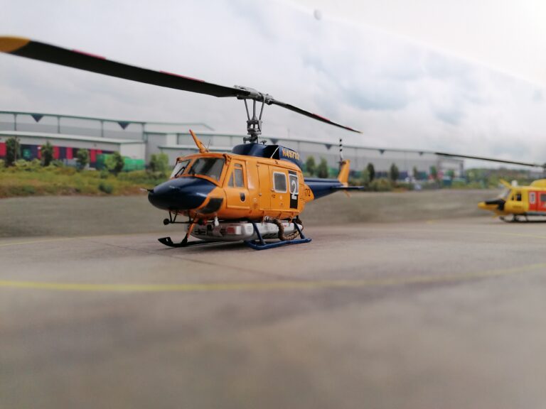 Bell 214B-1 McDermott Aviation Photo 6